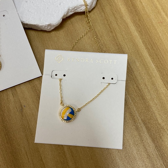 Kendra Scott Gold Necklace Set with Green and Blue Pendants - Picture 2 of 4